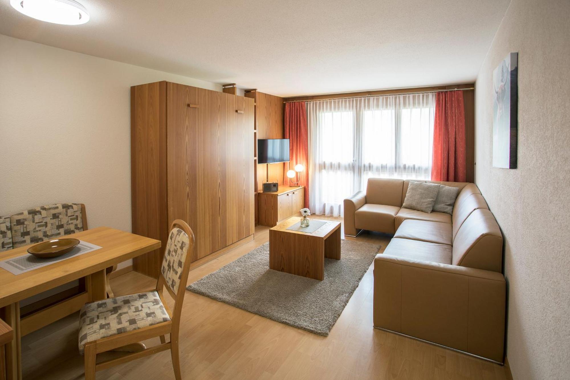 Aparthotel Ambassador